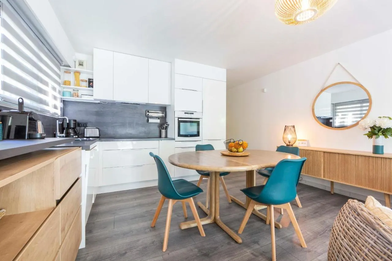 Salvy 2 Bedrooms Near The Beach 300 Meters Antibes
